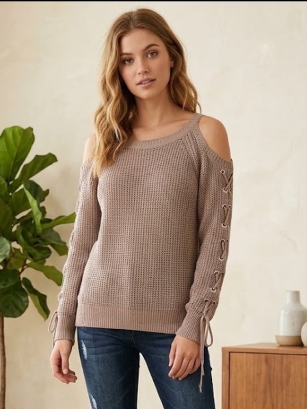 Tale 50% OFF- Miley+Molly Knit Women's Sweater, Size-L